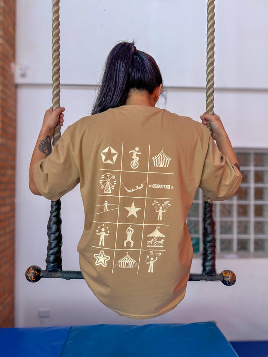 Camiseta Oversized Circo