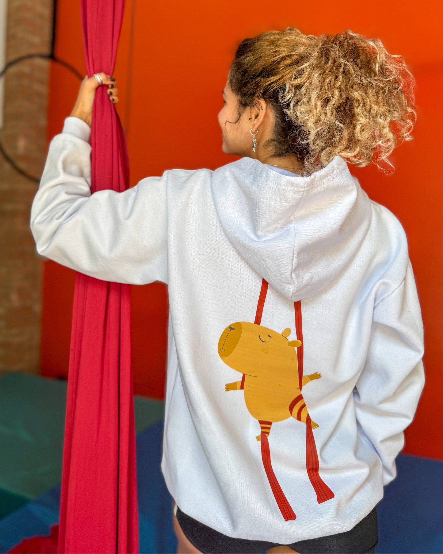 Moletom Canguru Capuz Capivara Tecido